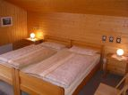2. Schlafzimmer oben links
